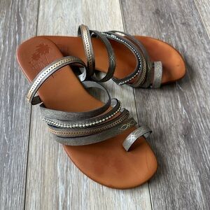 🛍️ NEW Condition Jellypop cute sandal size 7